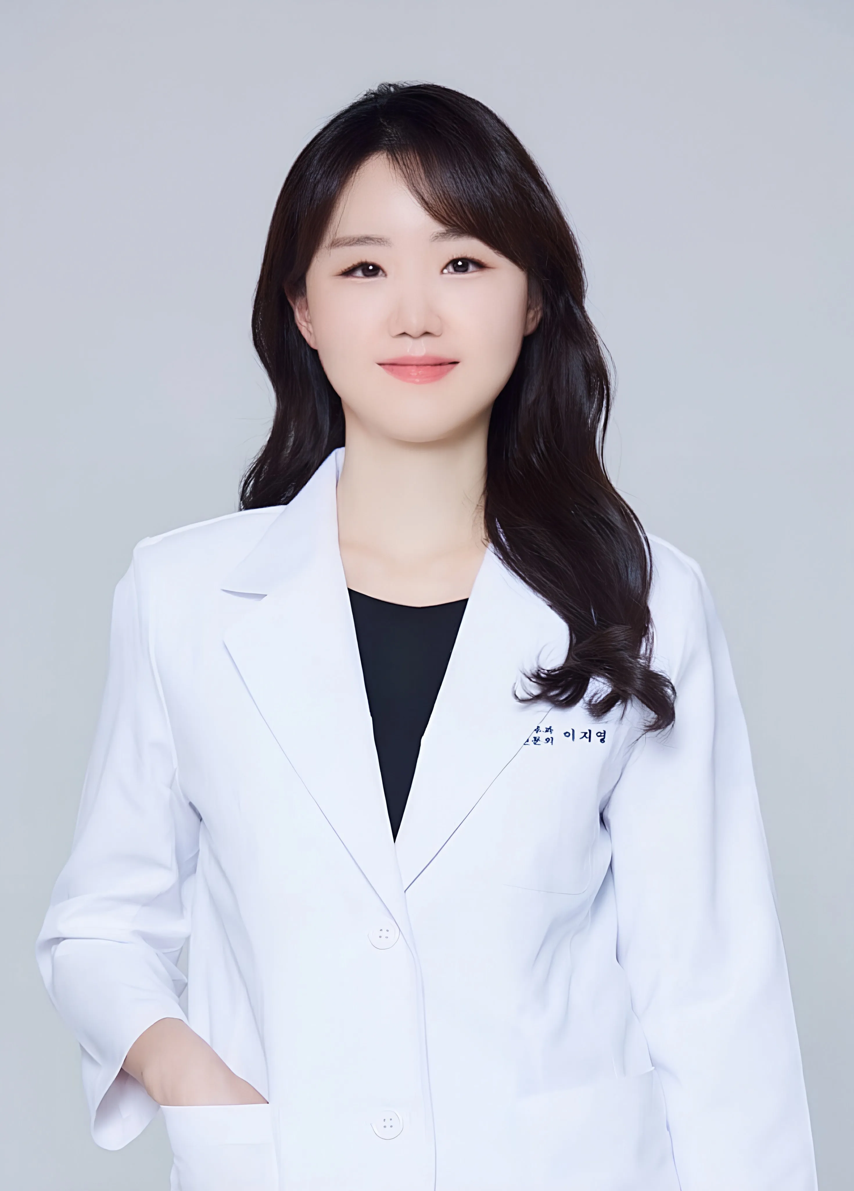 李智英 皮肤科专科医师